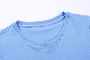 T-shirt col rond personnalisé avec logo, vente en gros, impression multicolore, streetwear, t-shirt uni, fabricant de t-shirts graphiques - Product Image 4