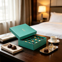Boîte cadeau rigide personnalisée recyclable avec gaufrage, emballage en papier rigide pour chocolat, bonbons, desserts, hôtel, Noël, Nouvel An, fêtes