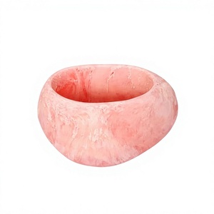 Estatua de Resina Ligera Hecha a Mano, Redonda, con Diseño de Ángel Marmoleado Naranja, Decoración para el Hogar - Product Image 1