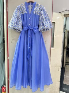 เดรสยาวปานกลางทรงหลวม ไซส์ XXL สีพื้นเรียบง่าย เป็นมิตรต่อสิ่งแวดล้อม ดีไซน์หรูหรา สำหรับผู้หญิง ฤดูร้อน แขนสั้น คอวี ผูกเชือก แต่งลูกไม้ มีซับใน สไตล์ลำลอง - Product Image 2
