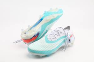 Nouvelles Chaussures de Football 2026 Ni Cheap, Bottes de Foot d'Extérieur à Cheville Haute, Qualité Supérieure, Tricotées, Crampons de Football Originaux - Product Image 2