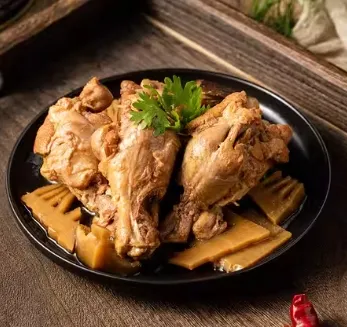 Sayap Ayam Kalengan dengan Saus Lezat