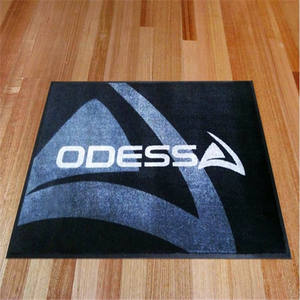 Tappetini in Nylon Stampati Personalizzati Design Moderno e Originale Ecologici con Retro Antiscivolo in Gomma Zerbino per Esterni - Product Image 2