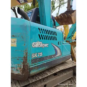 Máquina excavadora usada KOBELCO sk75 a la venta con alta calidad y bajo precio