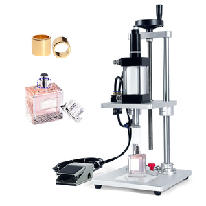 Machine <span class=keywords><strong>de</strong></span> capsulage pneumatique <span class=keywords><strong>de</strong></span> bureau pour flacons <span class=keywords><strong>de</strong></span> <span class=keywords><strong>parfum</strong></span>, pots cosmétiques et bouteilles d'huile en verre, avec capuchonneuse à anneau <span class=keywords><strong>de</strong></span> col moyen pour bouchons en aluminium - Product Image 1