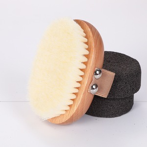 <span class=keywords><strong>Brosse</strong></span> corporelle sèche <span class=keywords><strong>en</strong></span> bois avec logo personnalisé, poils doux <span class=keywords><strong>en</strong></span> nylon, exfoliante <span class=keywords><strong>pour</strong></span> la douche, nettoyage corporel avec <span class=keywords><strong>brosse</strong></span> sèche <span class=keywords><strong>en</strong></span> bois de hêtre - Product Image 4