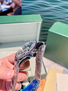 Montre mécanique pour homme avec lunette en céramique en forme d'anneau, rotation bidirectionnelle, confortable à porter, lumière nocturne extrêmement puissante - Product Image 2