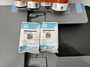 Impresora Multifuncional Inalámbrica HP Smart Tank Plus 651, 95% Nueva, Impresora de Tinta a Color, Escáner, Copiadora, Formato A4 - Product Image 4