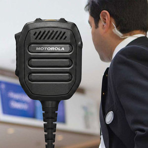 Micrófono de Altavoz Remoto para Walkie-Talkie Motorola MOTOTRBO R5, RM530 PMMN4171 PMMN4171A con Conector de Audio de 3.5mm - Product Image 1