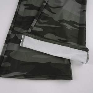 Pantaloni <span class=keywords><strong>a</strong></span> Zampa d'Elefante Slim Retrò con Stampa Camouflage, <span class=keywords><strong>Vita</strong></span> <span class=keywords><strong>Bassa</strong></span> ed Elastico con Coulisse, Stile Trendy e Cool per i Millennial - Product Image 6