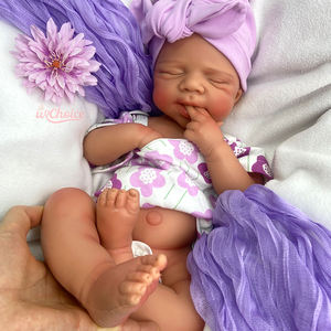 ตุ๊กตาซิลิโคนรีบอร์นรุ่นลิมิเต็ดอิดิชั่น ซักได้ สำหรับเด็กชาย/เด็กหญิง เหมือนจริง นุ่ม ขนาด 20 นิ้ว สีผิวเข้ม สามารถดื่มน้ำได้ ของขวัญคริสต์มาสที่สมบูรณ์แบบ - Product Image 4