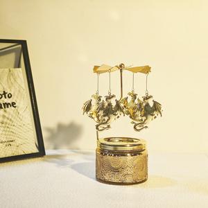 Vente en gros <span class=keywords><strong>de</strong></span> bougies parfumées à la cire <span class=keywords><strong>de</strong></span> soja Lampe <span class=keywords><strong>de</strong></span> marche rotative Logo personnalisé Bougie d'aromathérapie transfrontalière Ornement Coffret cadeau Noël - Product Image 3