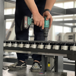 Máquina de Moldagem por Sopro Automática para Garrafas <span class=keywords><strong>PET</strong></span> com 2 Cavidades, Capacidade de 50 a 2000ml, Produção de 1400 BPH - Product Image 2