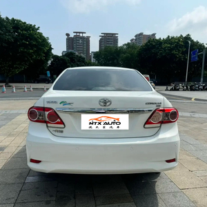 Offre Spéciale Voiture d'Occasion Toyota Corolla 2013 1.6L GL Édition Spéciale Automatique Berline Blanche 5 Places Conduite à Gauche Faible Kilométrage - Product Image 3