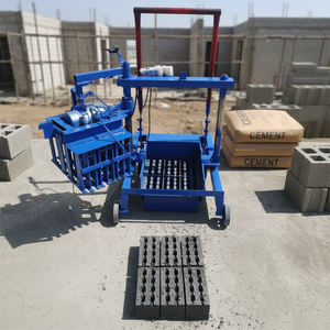 Machine à blocs de béton <span class=keywords><strong>Siporex</strong></span> compacte pour la fabrication de briques de terre emboîtables et de pavés - Product Image 1