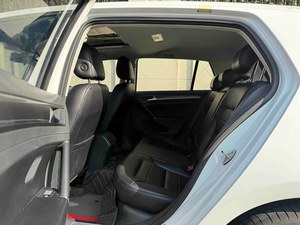 Volkswagen <span class=keywords><strong>Golf</strong></span> d'occasion 2015 2016, 1.4L Turbo, automatique, conduite à gauche, hayon, toit ouvrant panoramique, Euro 5, pour l'exportation |   Approvisionnement en gros - Product Image 5