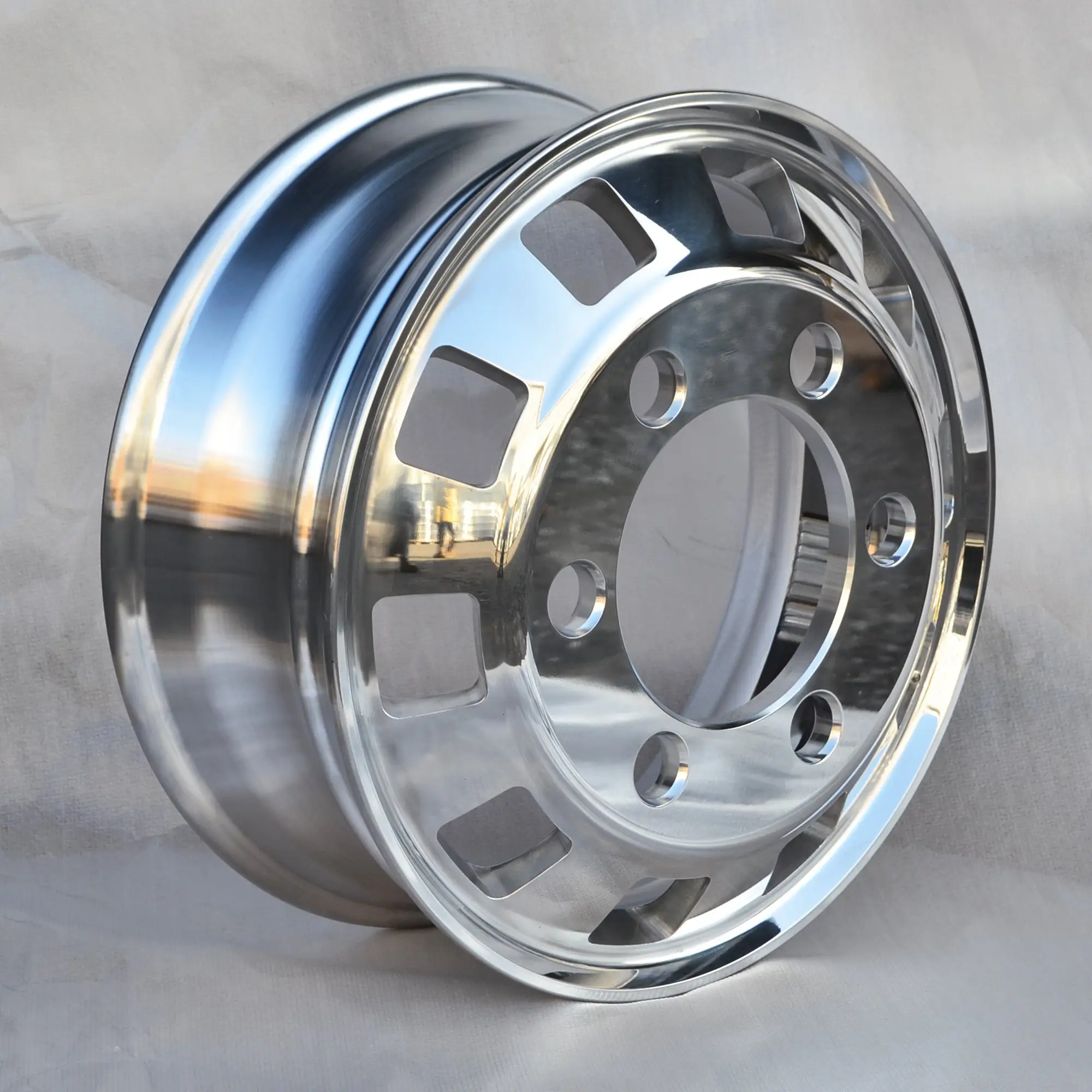 17.5*6.0 inch forged alloy semi commercial truck and bus trailer wheel and rim 225 825 cast steel wheel