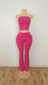 Set 2 pezzi di abbigliamento estivo da <span class=keywords><strong>donna</strong></span> Top in <span class=keywords><strong>cotone</strong></span> Y2K personalizzato e ripiegate sopra pantaloni da Yoga in due pezzi Set da salotto abbigliamento <span class=keywords><strong>donna</strong></span> - Product Image 2