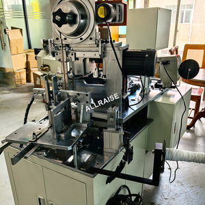 Machine automatique <span class=keywords><strong>de</strong></span> poinçonnage et d'enfilage d'étiquettes pour vêtements - Product Image 5