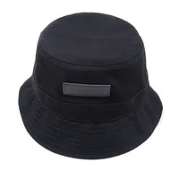 رخيصة بالجملة لصقة جلدية نمط 100% القطن غطاء دلو القبعات
