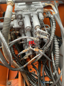 Miniexcavadora de Segunda Mano de 6 Toneladas Hitachi ZX60 Original de Japón Tipo Oruga Usada con Motor en Venta - Product Image 6