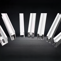 Support de montage triangulaire pour panneaux solaires photovoltaïques, profilés en C et en U, base de connexion directe, pince en U, boulon en U, rail de 2 mm d'épaisseur, 41x41