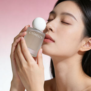 Parfum en spray floral de haute qualité, senteur française, tenue 8 heures, marque privée, parfum fruité et sucré pour femme - Product Image 4