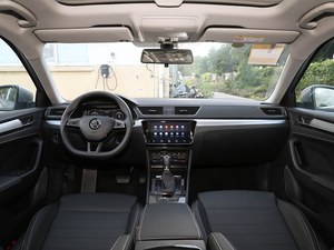 <span class=keywords><strong>Skoda</strong></span> Superb TSI280 DSG Édition Premium 2025 – Berline Familiale Confortable, Transmission Fluide, Puissance Fiable – Exportation Mondiale en Gros - Product Image 4