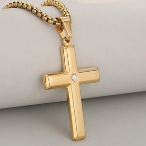 Collar con Colgante de Cruz Católica de Acero Inoxidable, Estilo Punk Gótico con Incrustaciones de Cristal, Joyería Espiritual Cristiana para Hombres y Mujeres - Product Image 5