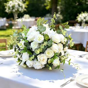 Centro de Mesa de Rosas Artificiales Blancas y Rosas, Decoración de Boda con Bola de Flores Coloridas de Lujo - Product Image 1