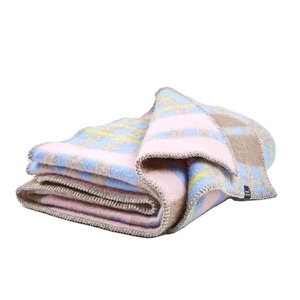 Couverture de vison d'hiver chaude et douce <span class=keywords><strong>en</strong></span> <span class=keywords><strong>laine</strong></span> mérinos 100% d'agneau pour canapé-lit ou canapé Couvertures de lit de qualité supérieure - Product Image 5