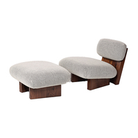 Fauteuil d'appoint moderne de style design avec cadre en bois massif et revêtement en tissu Teddy pour salons, chambres et balcons