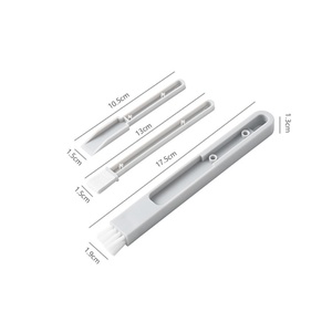 Recogedor de Polvo Portátil Multiusos 2 en 1, Herramienta de Limpieza, Cepillo para Ventanas, Cepillo para Limpiar Teclados y Puertas - Product Image 4