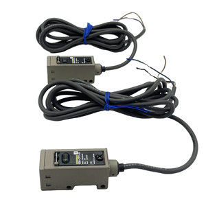 Sensor Fotoeléctrico de Barrera E3S-CT11, DC10-30V, Detección de Larga Distancia de 30m, Automatización Industrial, Posicionamiento - Product Image 2