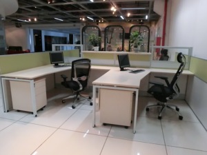 One Stop Modern <span class=keywords><strong>Co</strong></span> Espacios DE TRABAJO Insonorizados Modular Oficina Cubículo Estación DE TRABAJO Escritorio Muebles de oficina Mesa Estaciones de trabajo de oficina - Product Image 4