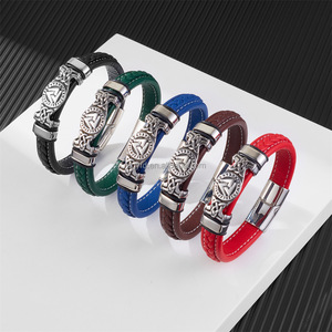 Pulsera de Cuero Trenzado para <span class=keywords><strong>Hombre</strong></span> con Dije de Acero Inoxidable con Nudo Celta Vikingo Personalizado, Joyería Nórdica Multicolor - Product Image 1