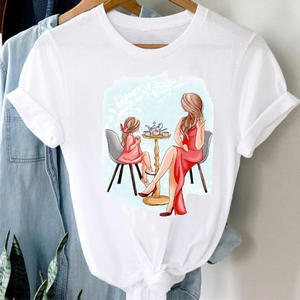 T-<span class=keywords><strong>shirt</strong></span> Personalizzata da Donna Stile Anni '90 con Stampa Cartoon di Mamma e Figlio, Maglietta Alla Moda per Signora - Product Image 1