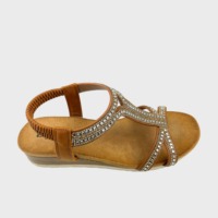 Sandales compensées d'été à semelle souple en faux daim, à bride en T, à bride arrière élastique, à enfiler, confortables, avec strass pour femme