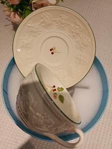 Wholesale Quality Chinese Supplier Hotselling Bone China Coffee Cups with Saucer - Product Image 2