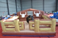Taureau mécanique utilisé excitant commercial à vendre Rodeo mécanique Bull Ride Machine adultes taureau mécanique gonflable
