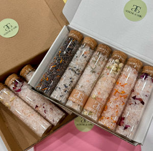 S & Soak, venta al por mayor, <span class=keywords><strong>sal</strong></span> <span class=keywords><strong>de</strong></span> baño <span class=keywords><strong>de</strong></span> flores <span class=keywords><strong>de</strong></span> cristal orgánico <span class=keywords><strong>de</strong></span> lujo, Etiqueta Privada, espuma <span class=keywords><strong>de</strong></span> rosa, compra a granel - Product Image 6