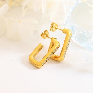 Pendientes de Zirconia Cúbica Elegantes y a la Moda, Pendientes Geométricos - Product Image 1