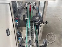 Machine de remplissage d'huile lubrifiante de bouteille de liquide de frein à double tête de suivi automatique de haute précision