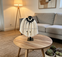 Décoration de table bohème faite à la main avec pampilles et support, ornement en fibre noire et ivoire pour la décoration intérieure de la maison et des hôtels