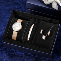 Ensemble cadeau de luxe pour femme : montre à quartz, collier et bracelet, idéal pour les cadeaux d'affaires