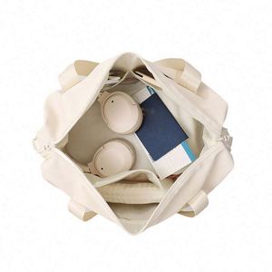 Bolsa de Viaje Plegable Grande y Ligera de PU con Logotipo Personalizado 2025, Bolsa de Almacenamiento de Ropa de Oxford con Acabado de Cuero, para Trajes y Equipaje - Product Image 3