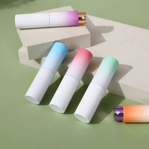 ขวดสเปรย์น้ำหอมแบบเติมได้สำหรับเดินทาง ขนาด 8 มล. 10 มล. สีดำด้าน ผลิตจากอะลูมิเนียม สำหรับการดูแลส่วนบุคคล ขายส่งจากโรงงาน - Product Image 5