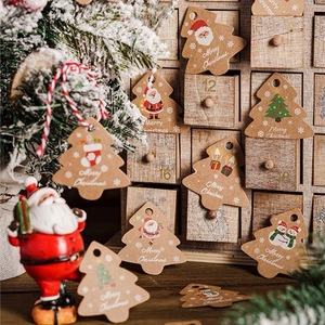 Etiquetas navideñas cardinales Rojas Detalle de plumas brillantes para árbol de Navidad Pop of Color Decoración <span class=keywords><strong>Accent</strong></span> Pieces - Product Image 1