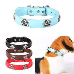 Produttore guinzaglio per cani in morbida pelle Pirate Skull Punk collare per cani creativo collare per animali domestici