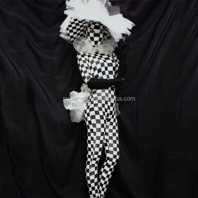 white and black clown dress Terrifier main image 1